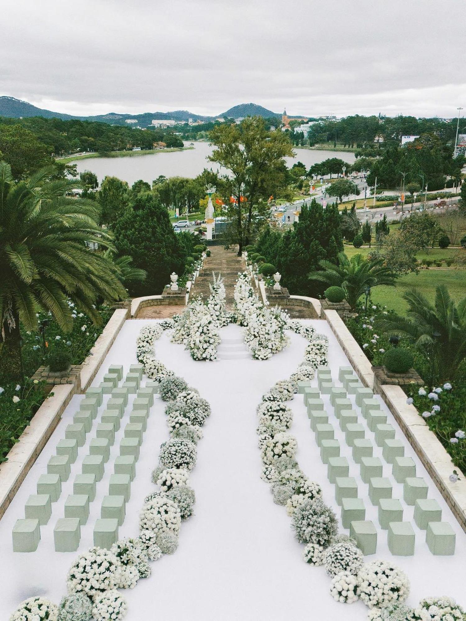 Dalat Palace Heritage Hotel Exterior foto